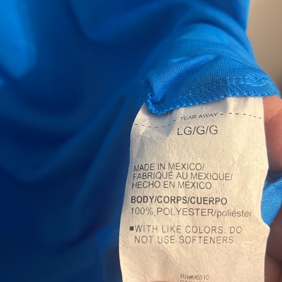 SALE!! NWOT MENS UNDER ARMOUR TEE 5/25!๐ฅ๐ฅ - Picture 6 of 6